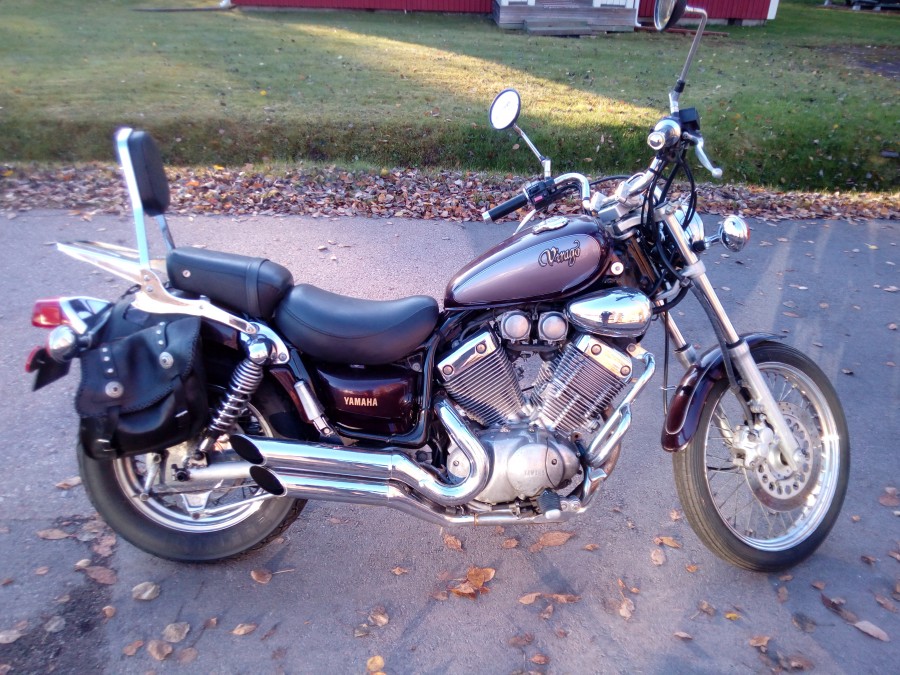 Motorcykel YAMAHA VIRAGO XV 535 i