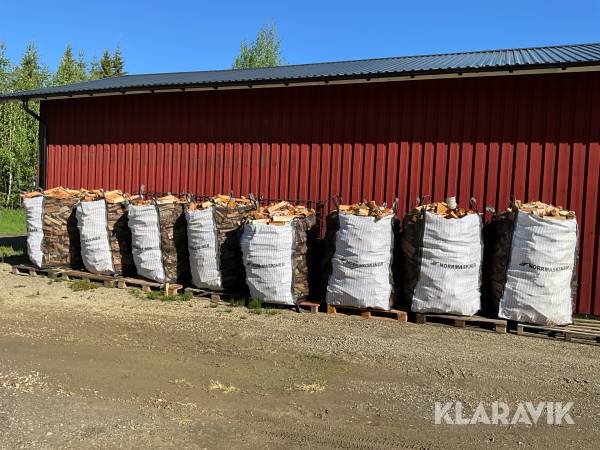 Björkved 8 säckar