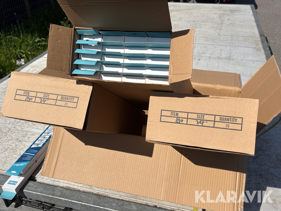 Kartong med Torkarblad SweWipes 24” 60st