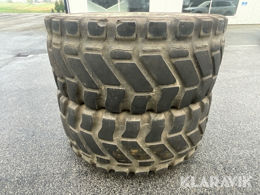 Entreprenaddäck Goodyear 23,5 R25 2 st