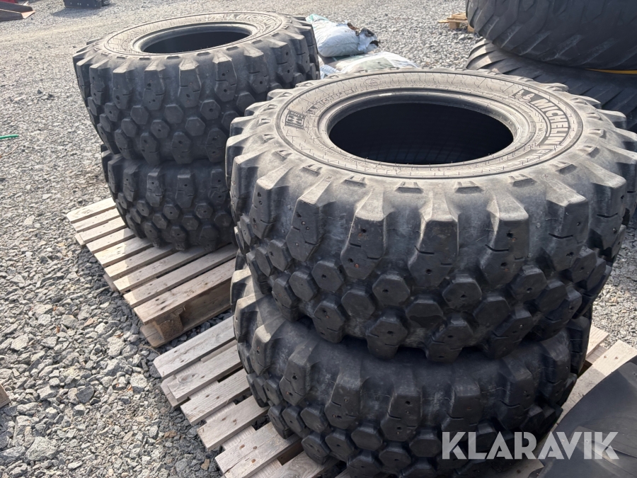 Däck Michelin Bibload 400/70R18