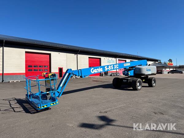 Bomlift Genie S-85 XC