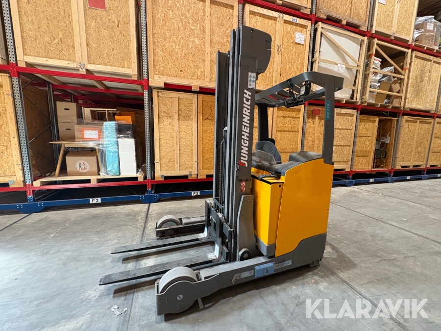 Skjutstativtruck Jungheinrich ETV 325