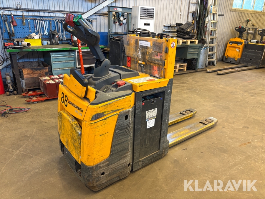 Truck Staplare Jungheinrich ERD 220
