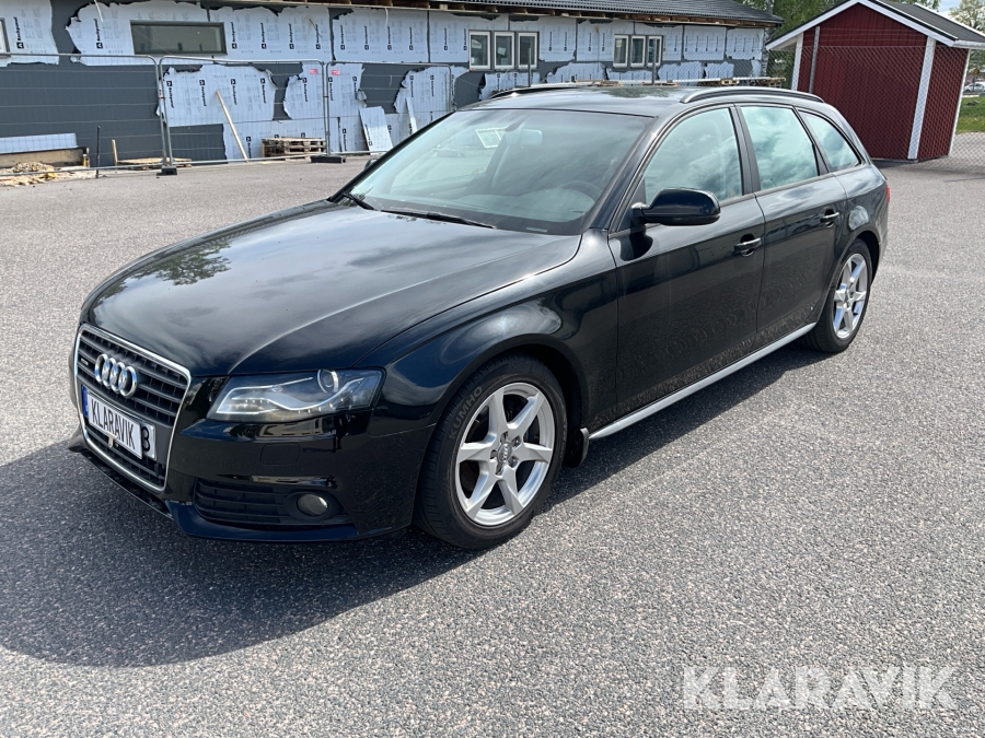 Audi A4 Avant B8 2.0 TFSI flexible fuel Quattro