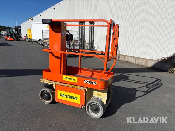 Pelarlift JLG 1230 ES