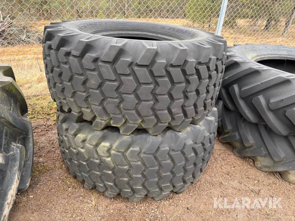 Däck 2 st Nokian TRI 520/65R24