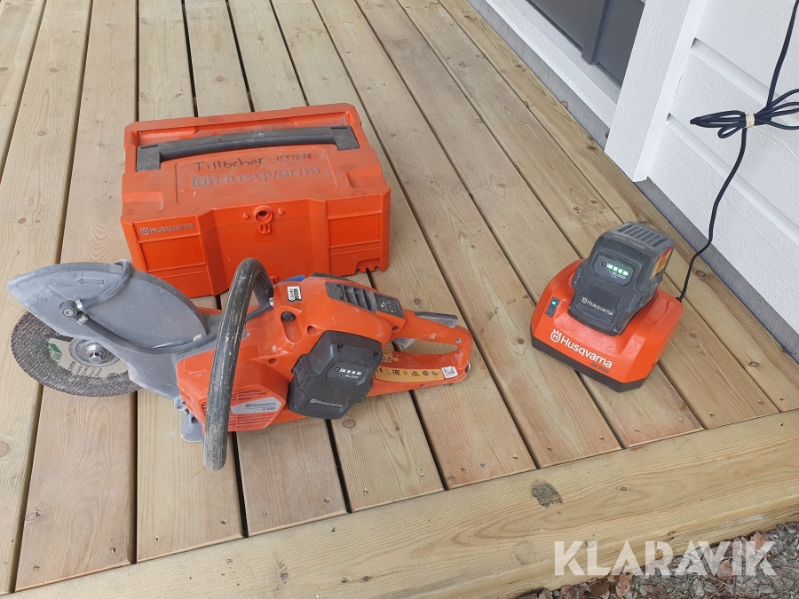 Kapmaskin Husqvarna K535i Batteridriven med 2 batterier & laddare