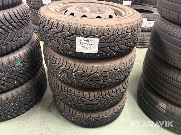 Däck med fälg Kormoran Stud 4 185/65R15 4st