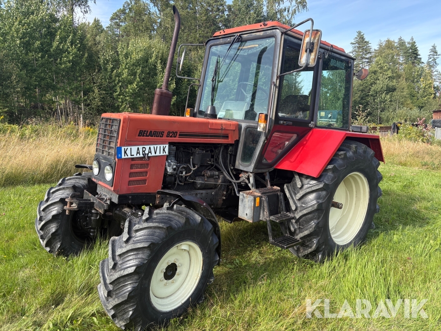 Traktor Belarus 820