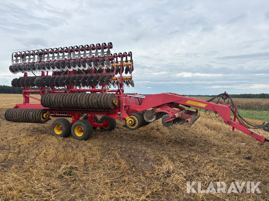 Tallrikskultivator Väderstad Carrier 1225