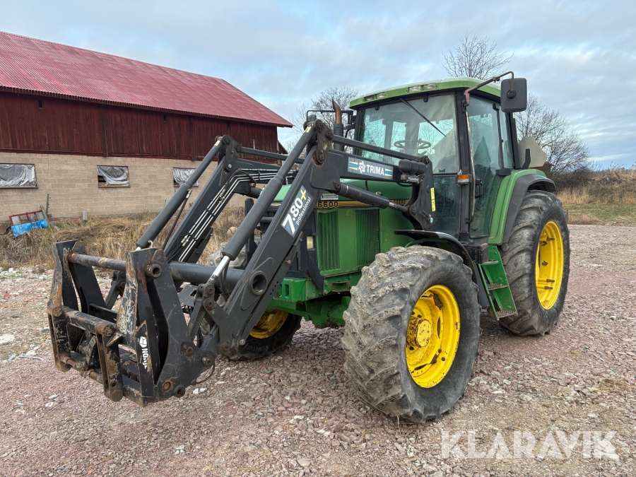 Traktor John Deere 6600