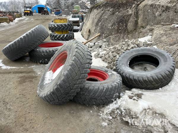 Traktordäck Nokia TRY2 4 st på fälg