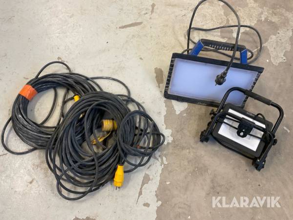 LED strålkastare 2st och förlängningskablar