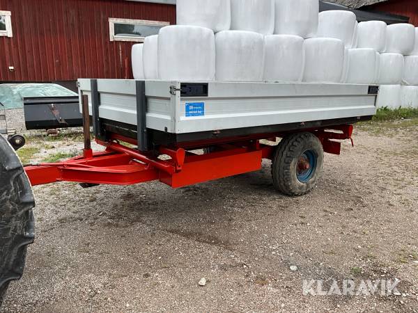 Traktorkärra med tipp