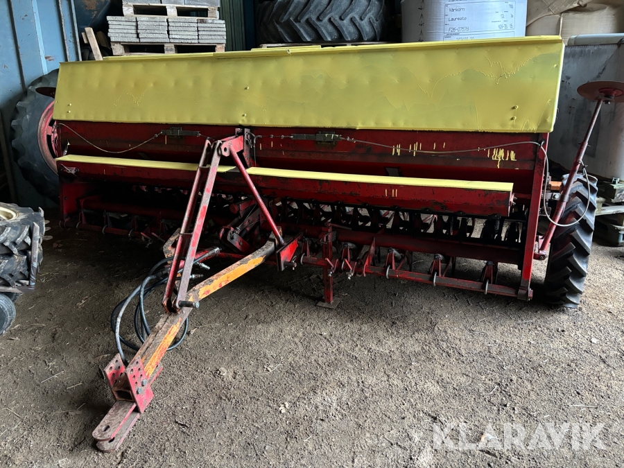 Kombisåmaskin med frölåda Wärtsilä