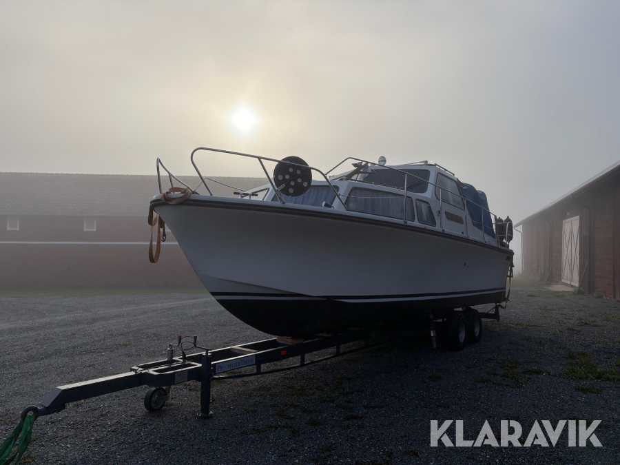 Motorbåt Oxelö 30 med trailer