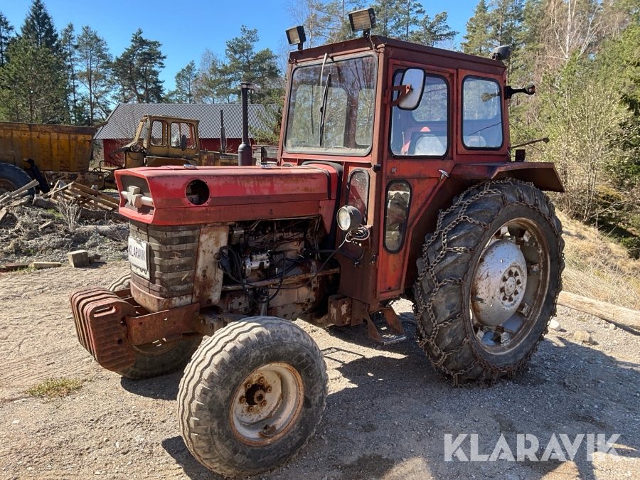 Traktor Massey Ferguson 175S