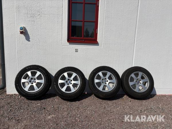 Vinterdäck Michelin X-Ice North 4 SUV 235/65 R17 4 st