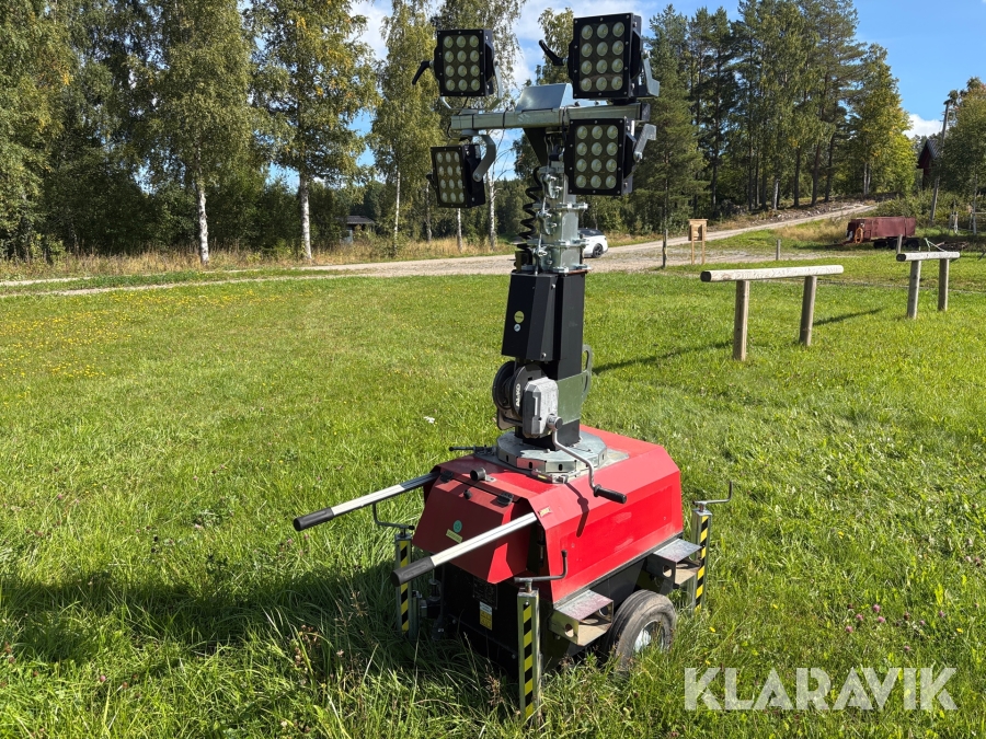 Mobilt teleskopiskt belysningsmastverk. Satema AB X-chain