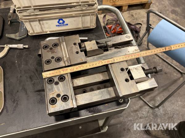 Maskinskruvstycke 2 st