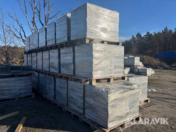 Platta Benders Siena slät fasad 350x350x50 mm Grå - 10 pall