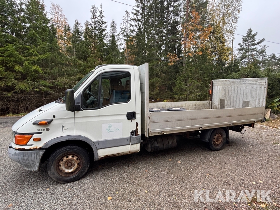 Flakbil Iveco Daily |||