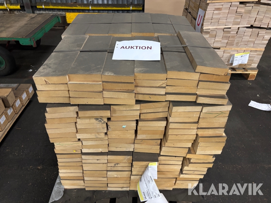 Björkämne 25x125x420mm 289st