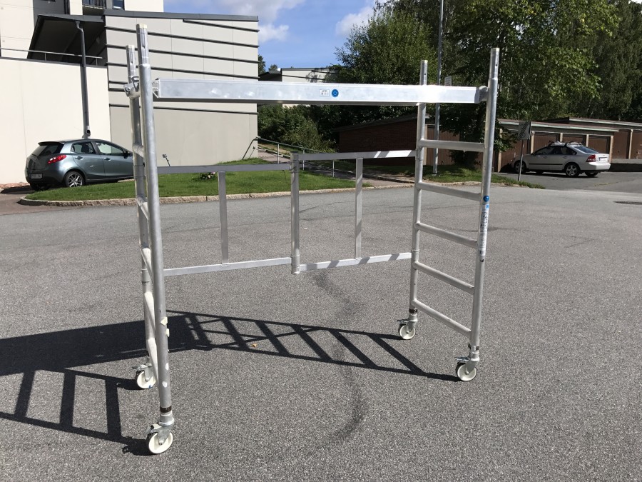 Målarställning / Rullställning