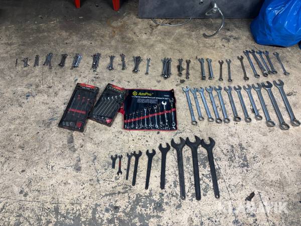 Diverse blocknycklar och mejslar