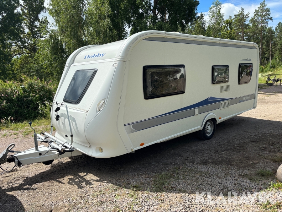 Husvagn Hobby 540 De Luxe med förtält