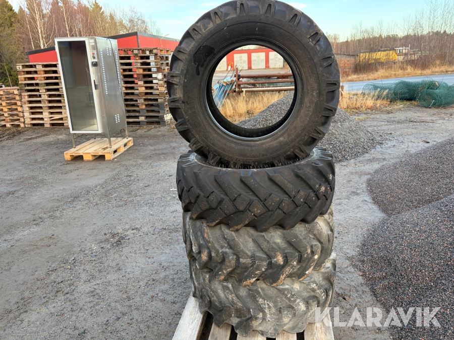 Entreprenaddäck Mitas 4st