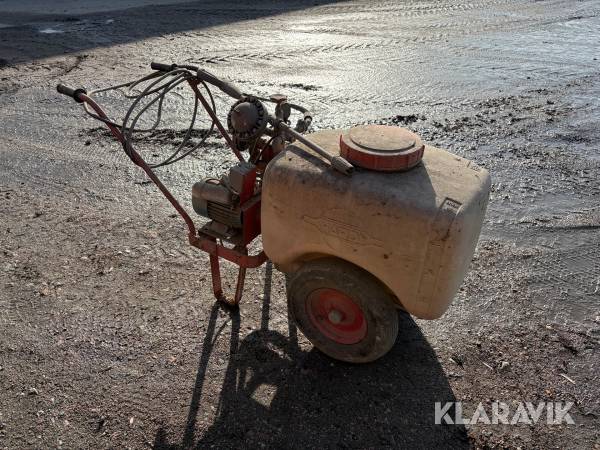 Växtskyddsspruta HARDI 100 L