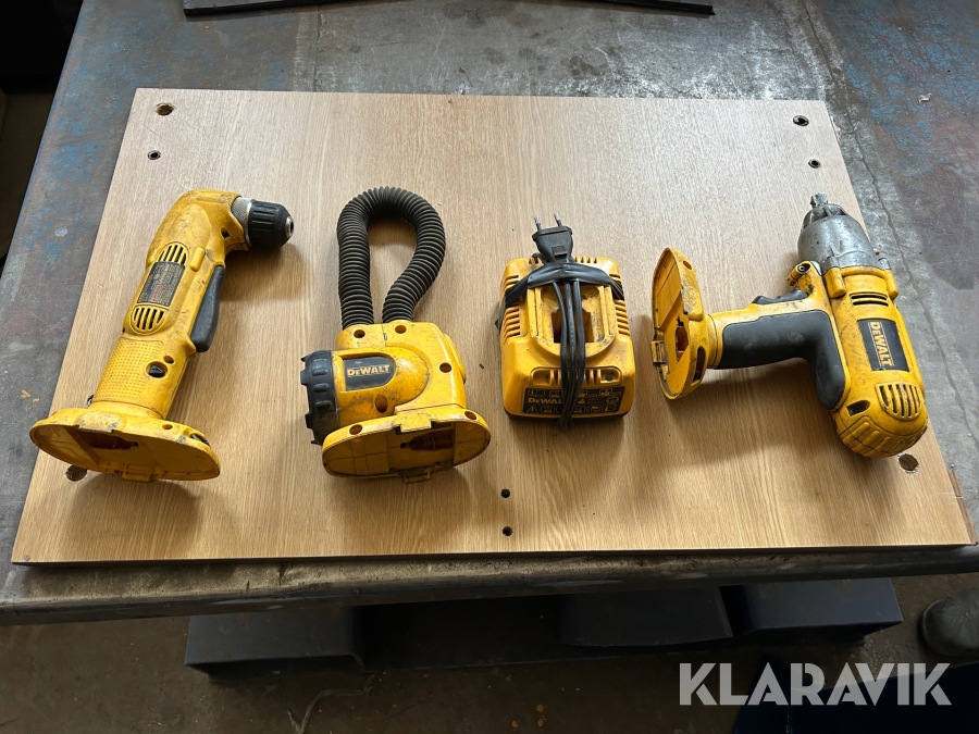 Vinkelborrmaskin, mutterknack, laddare & lampa Dewalt