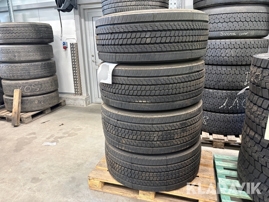 Däck Bridgestone RW-Steer 001 385/55R22,5 fyra styck