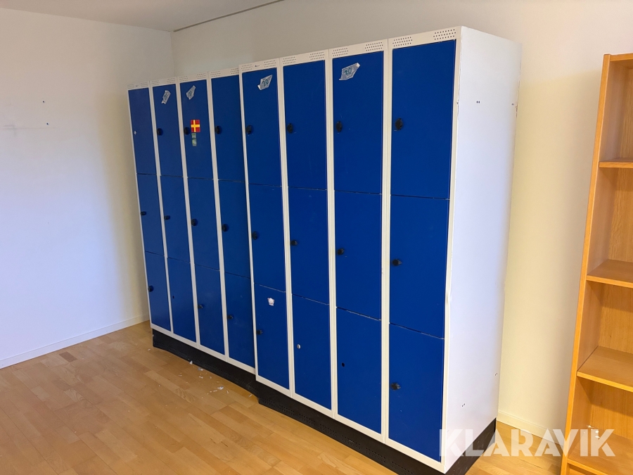 Klädskåp 2st