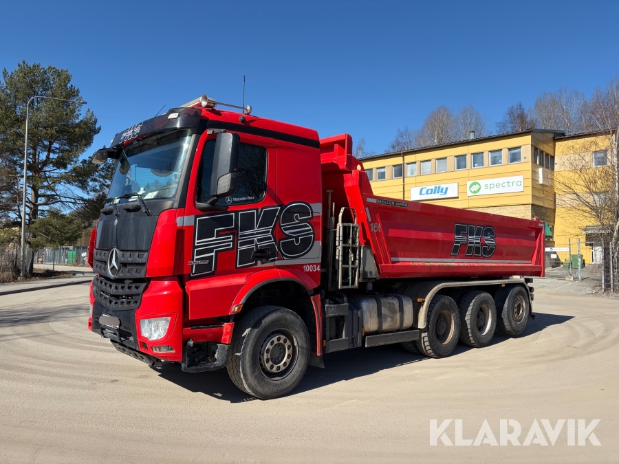 Tippbil Mercedes-Benz Arocs 3252 tridem