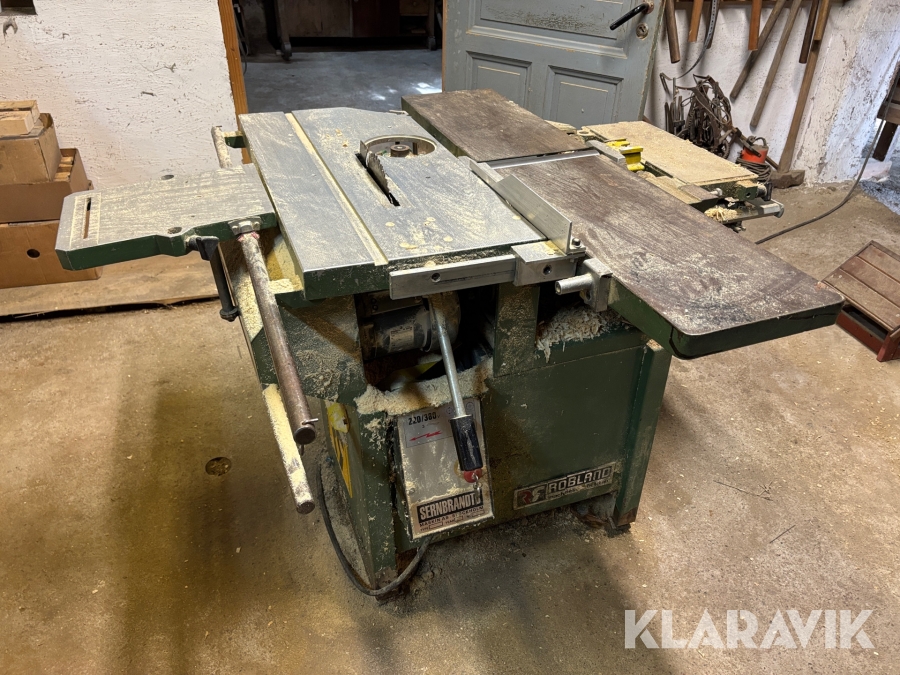 Kombimaskin Robland med fräs