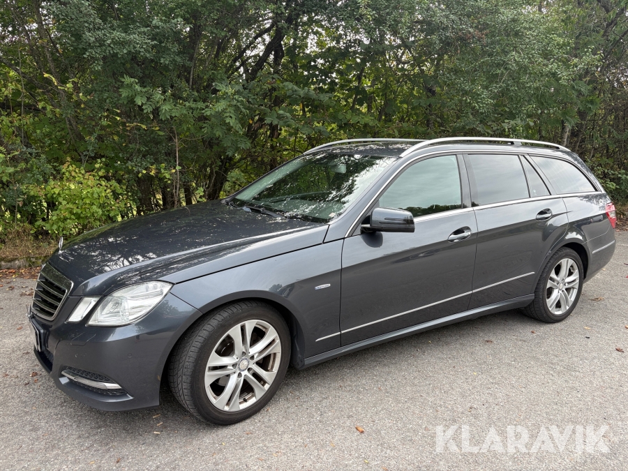 Mercedes-Benz E220