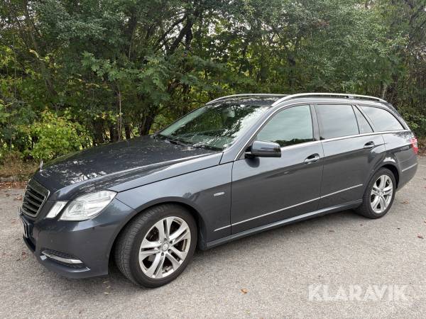 Mercedes-Benz E220