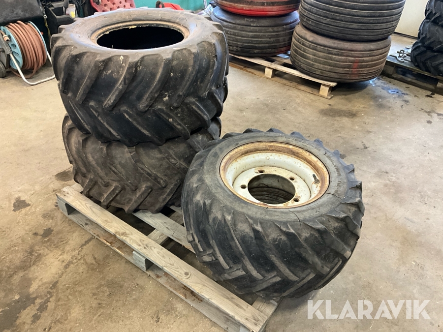 Entreprenaddäck 31x15.50-15