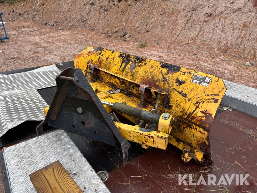 Plogblad P.olssons LB 165