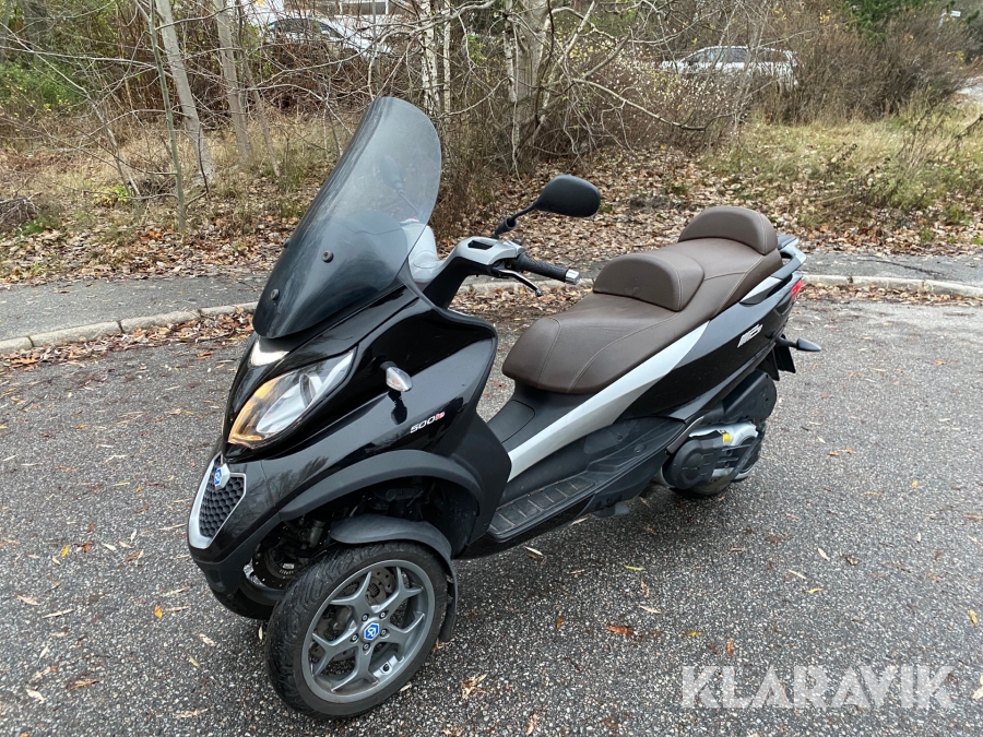 Motorcykel Piaggio MP3 500