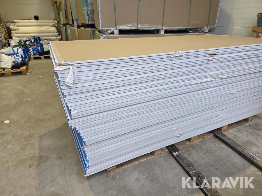 Gipsskivor 225 skivor (3 pallar)