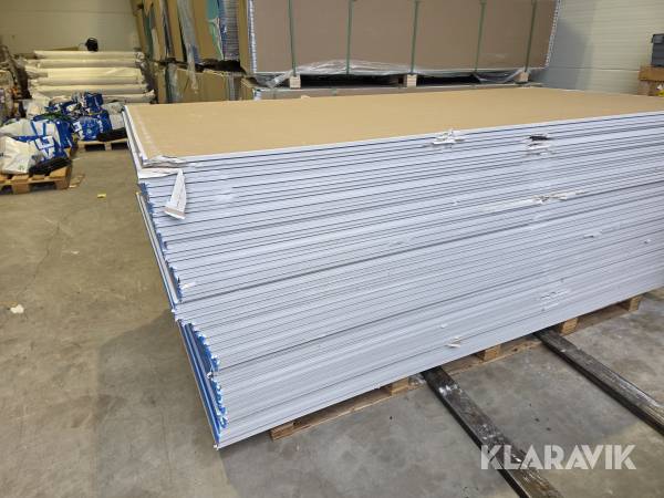 Gipsskivor 225 skivor (3 pallar)