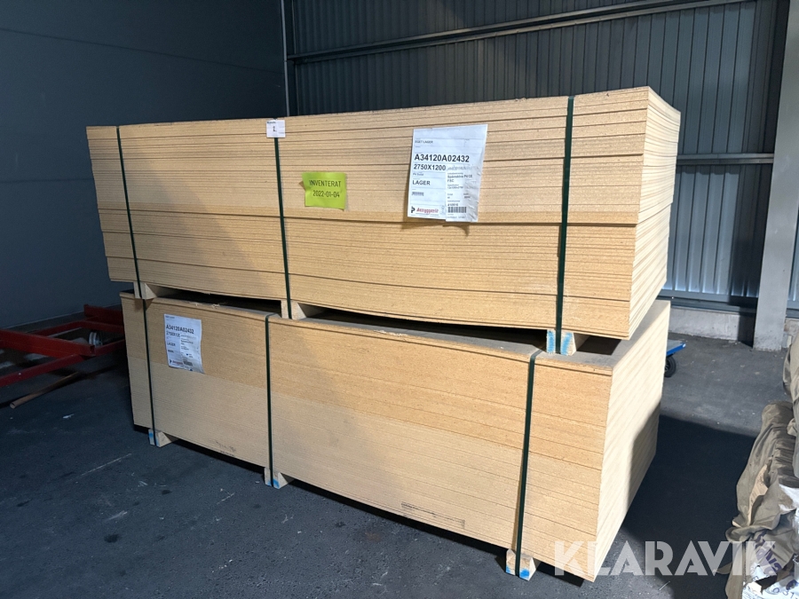 Spånskivor Byggelite 12x1200x2750mm