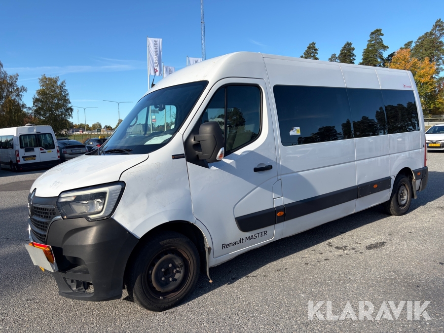 Minibuss Renault Master Chassi Cab 3.5 T 2.3 dCi Manuell 145 hk med luftfjädring, lastramp samt 4 st passagerarplatser