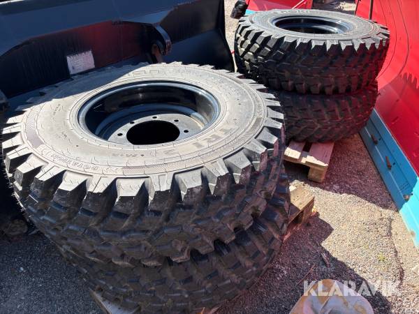 Entreprenaddäck Nokian TRI 2 360/80R20