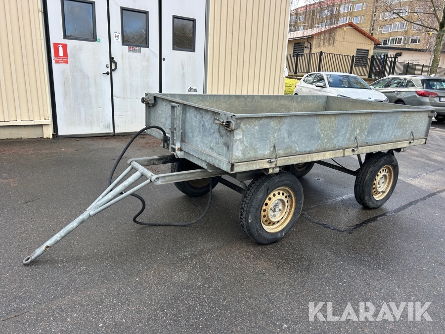 Tippkärra med sidotipp galvad
