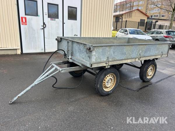 Tippkärra med sidotipp galvad